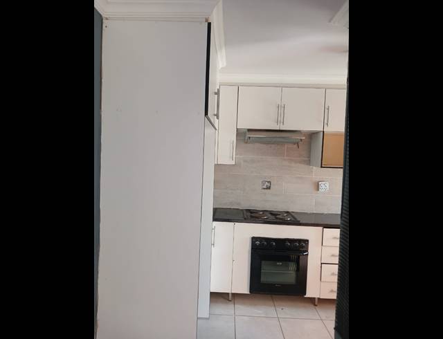 3 BEDROOM HOUSE FOR SALE IN SESHEGO E